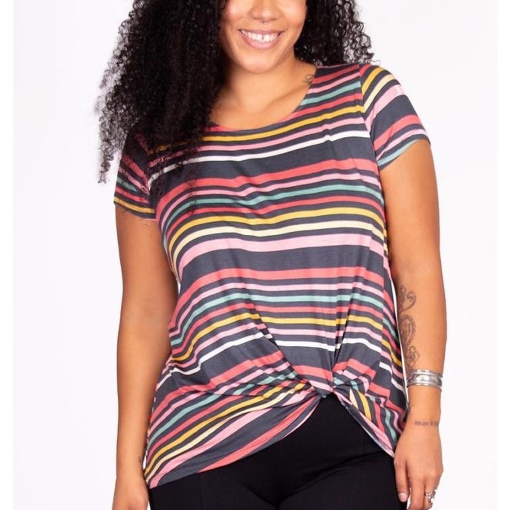 Paisley Raye Nerine T NWT knot 3XL stripe